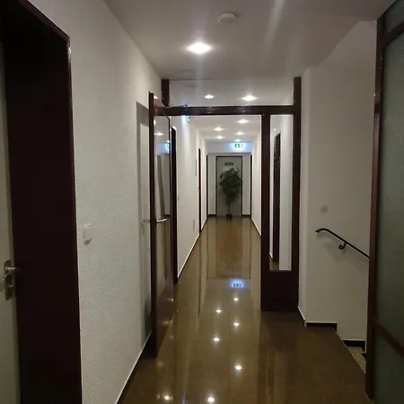 Metropol Hotel Dusseldorf